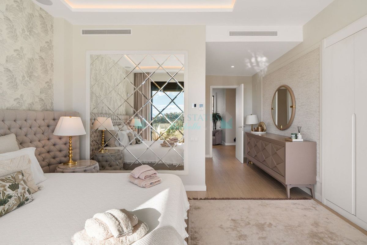 Villa en alquiler en Santa Clara, Marbella Este