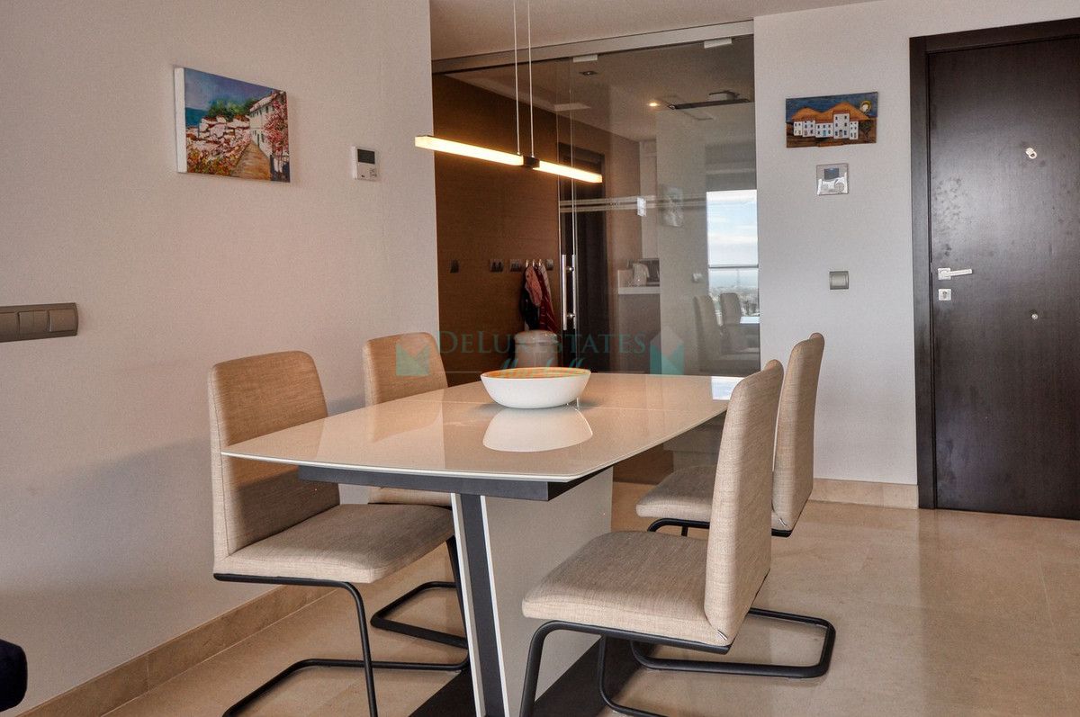 Apartment for sale in Los Arqueros, Benahavis