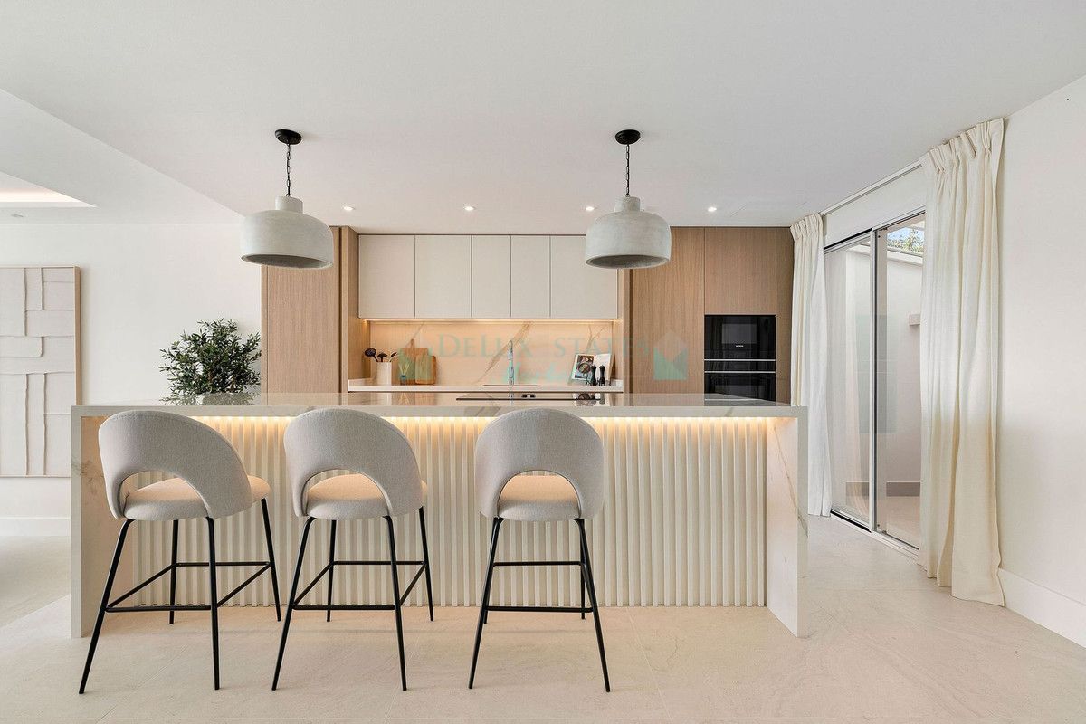 Adosado en venta en La Quinta, Benahavis