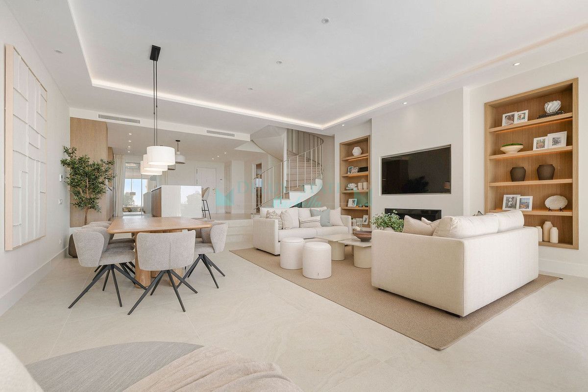 Adosado en venta en La Quinta, Benahavis