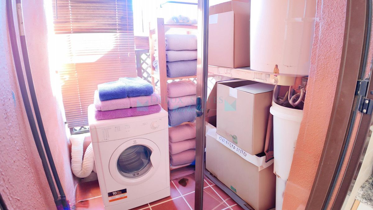 Ground Floor Apartment for sale in Estepona