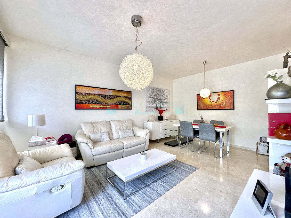 Apartamento en venta en Estepona