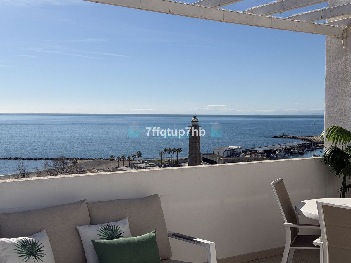 Penthouse for sale in Estepona