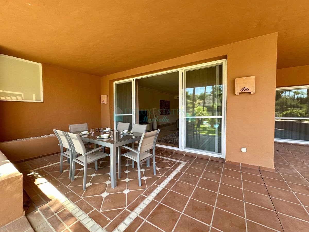 Ground Floor Apartment for sale in Nueva Andalucia