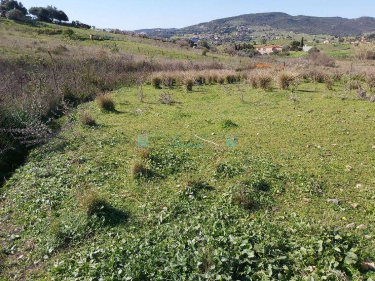 Plot for sale in Estepona