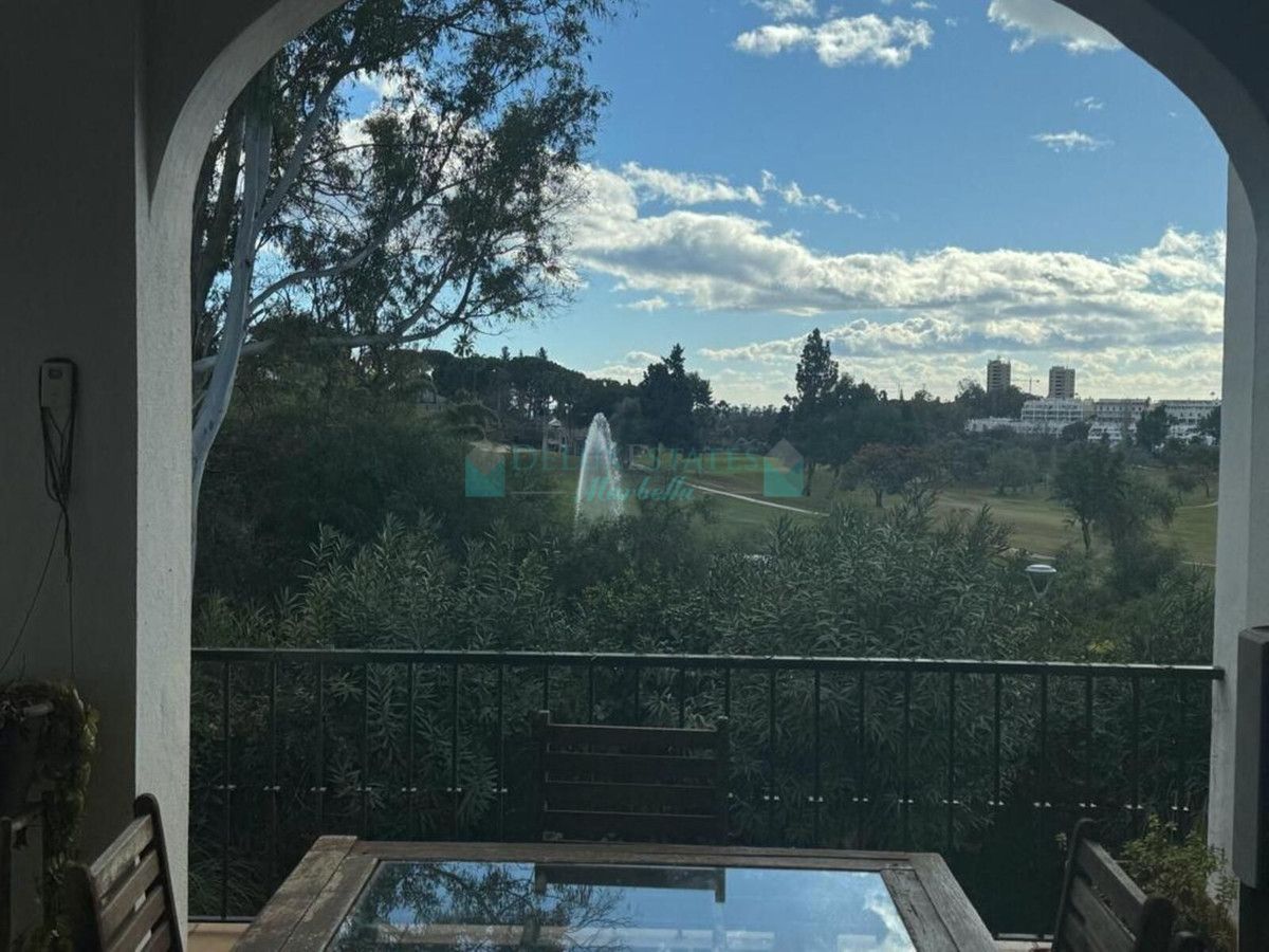 Town House for rent in Nueva Andalucia