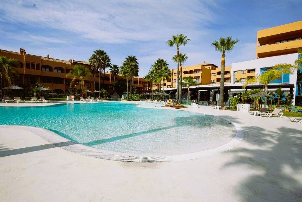 Apartamento Planta Baja en venta en Estepona