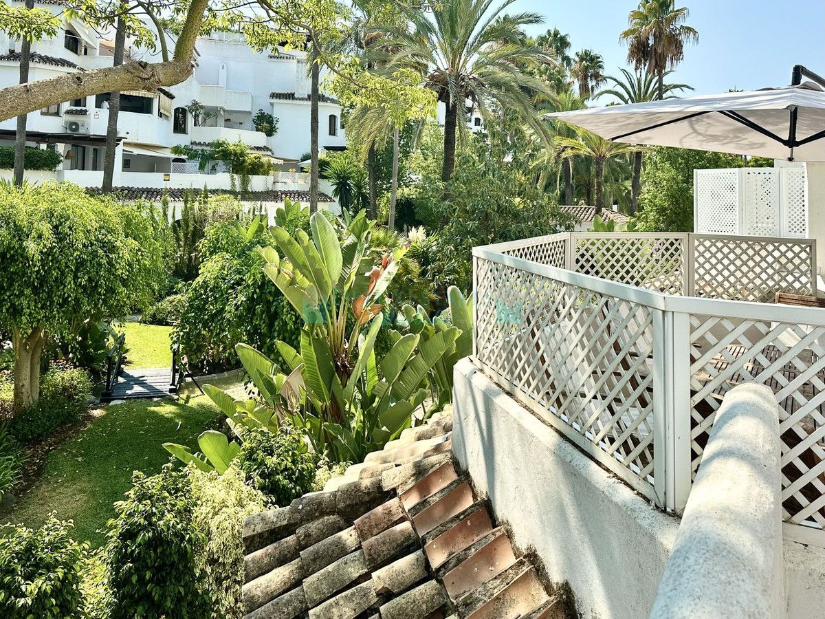 Ground Floor Apartment for rent in Las Chapas, Marbella East