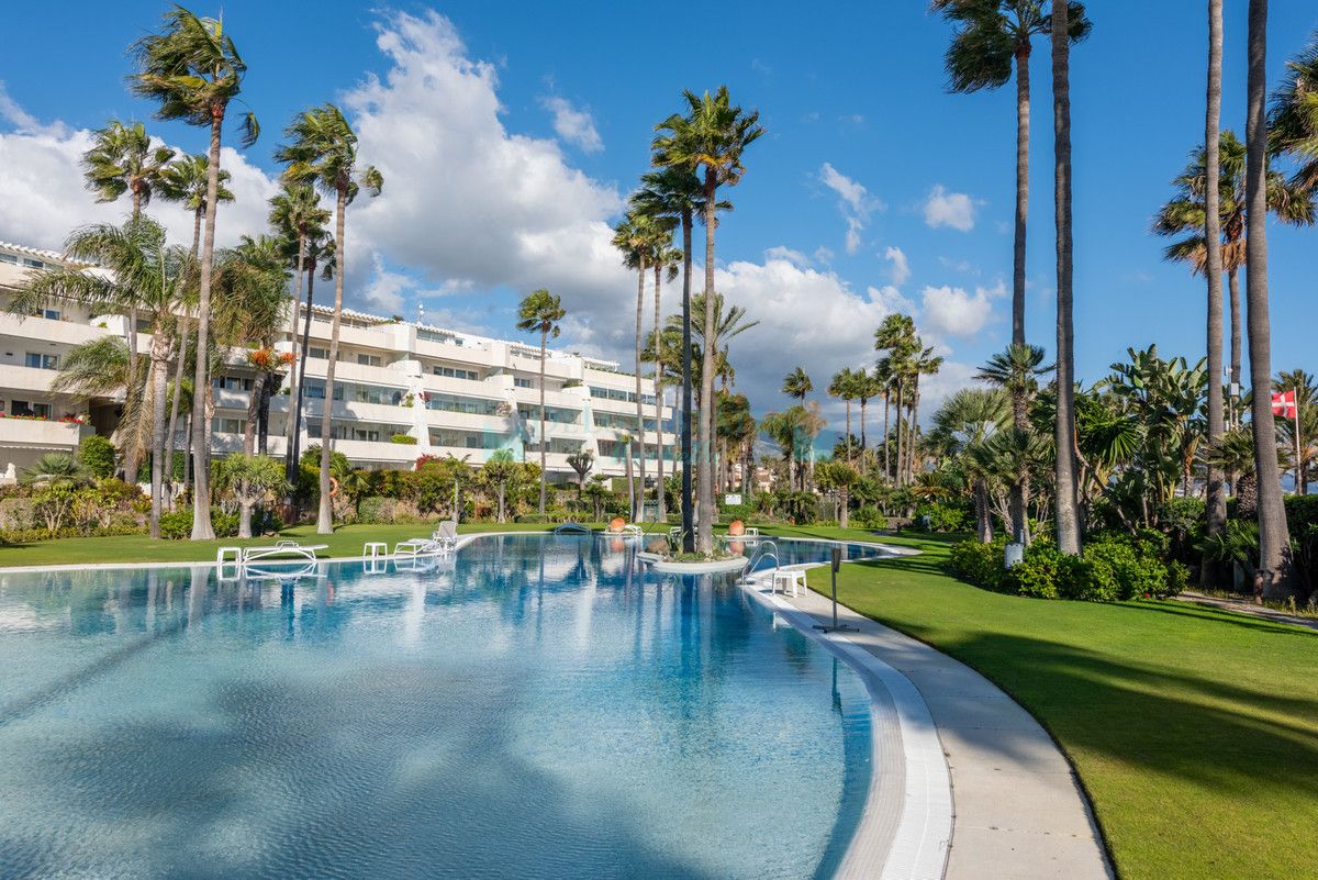 Penthouse for sale in Marbella - Puerto Banus