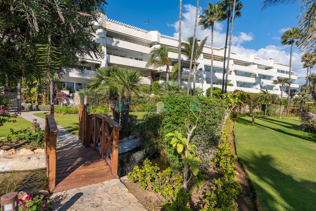 Penthouse for sale in Marbella - Puerto Banus