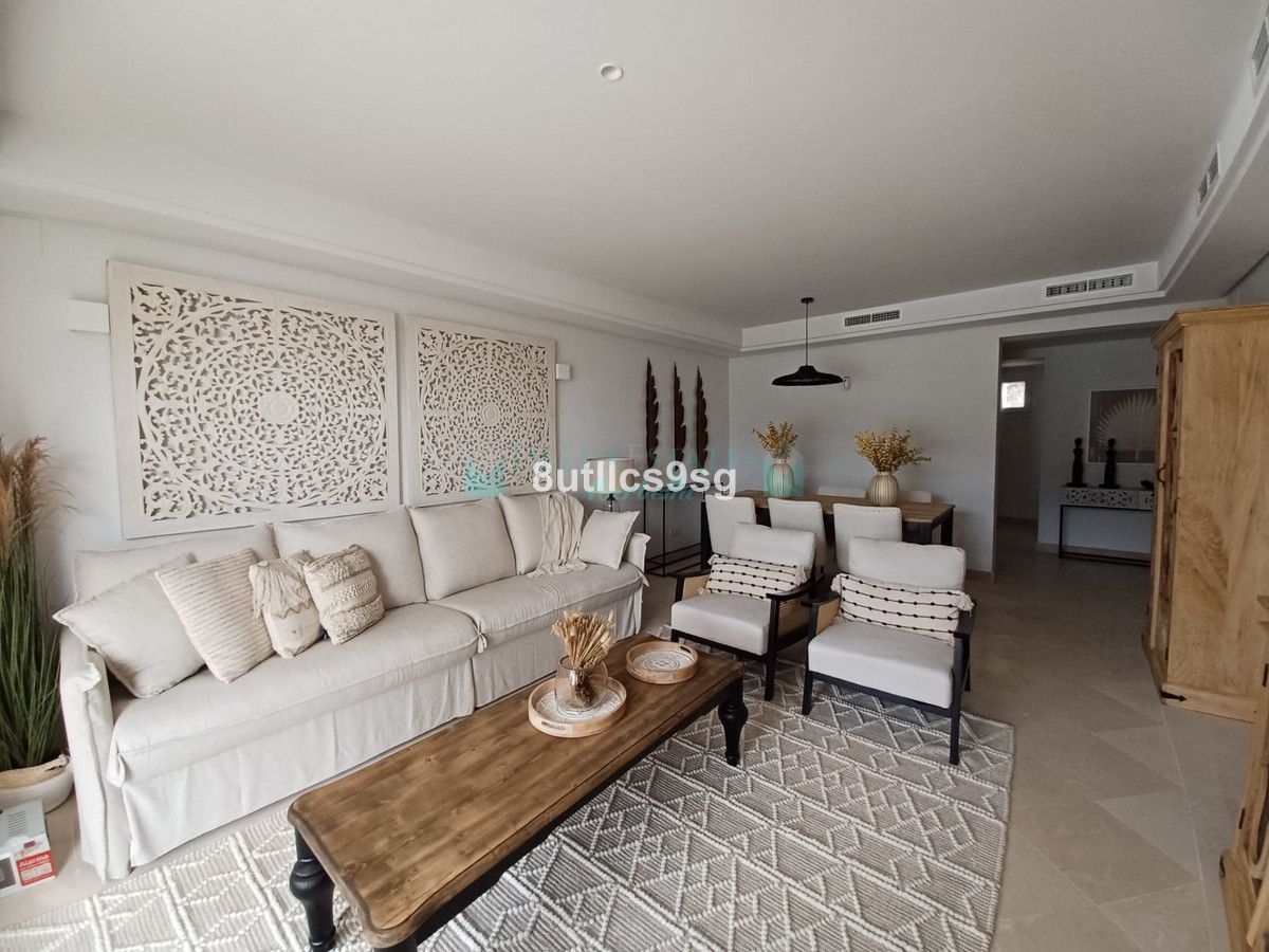 Apartment for sale in Aloha, Nueva Andalucia