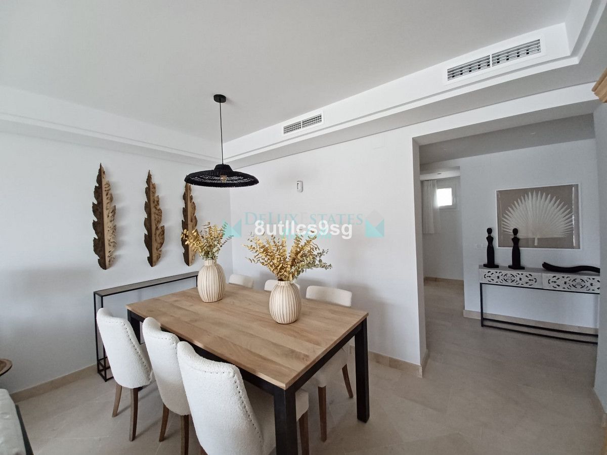 Apartment for sale in Aloha, Nueva Andalucia