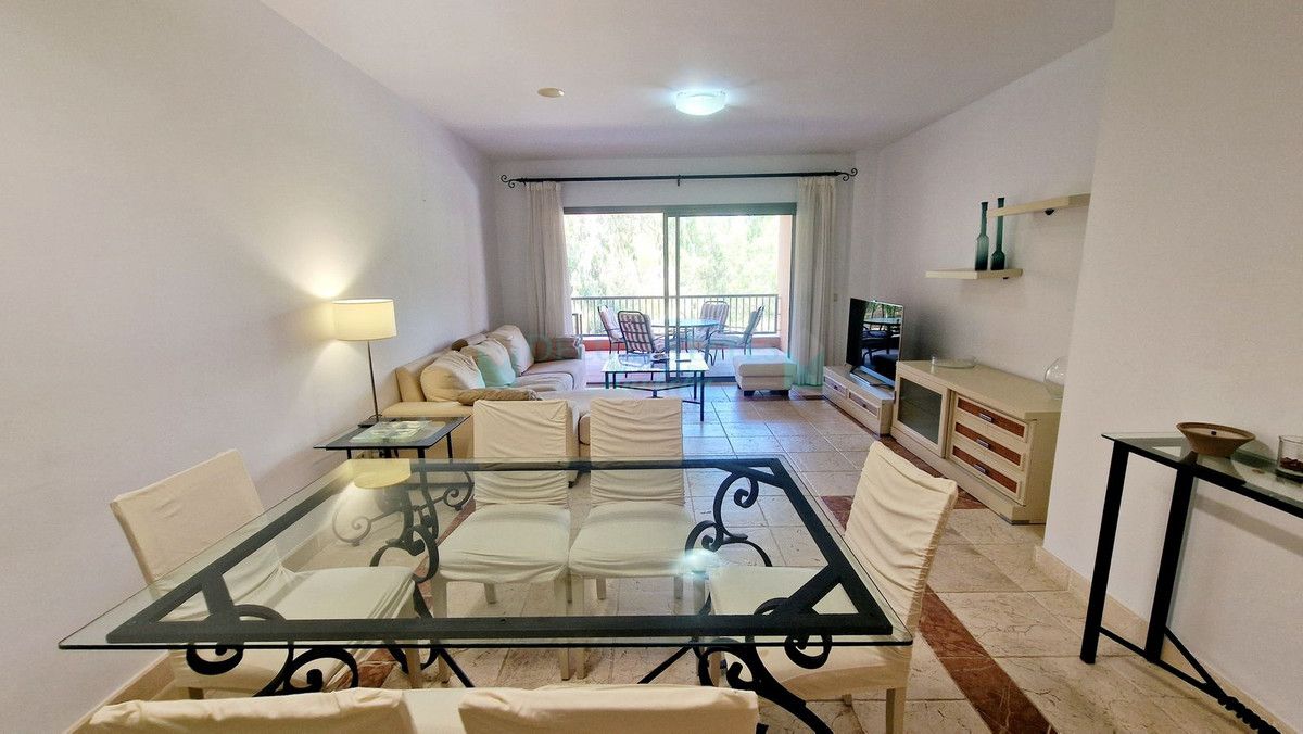 Apartment for rent in Estepona
