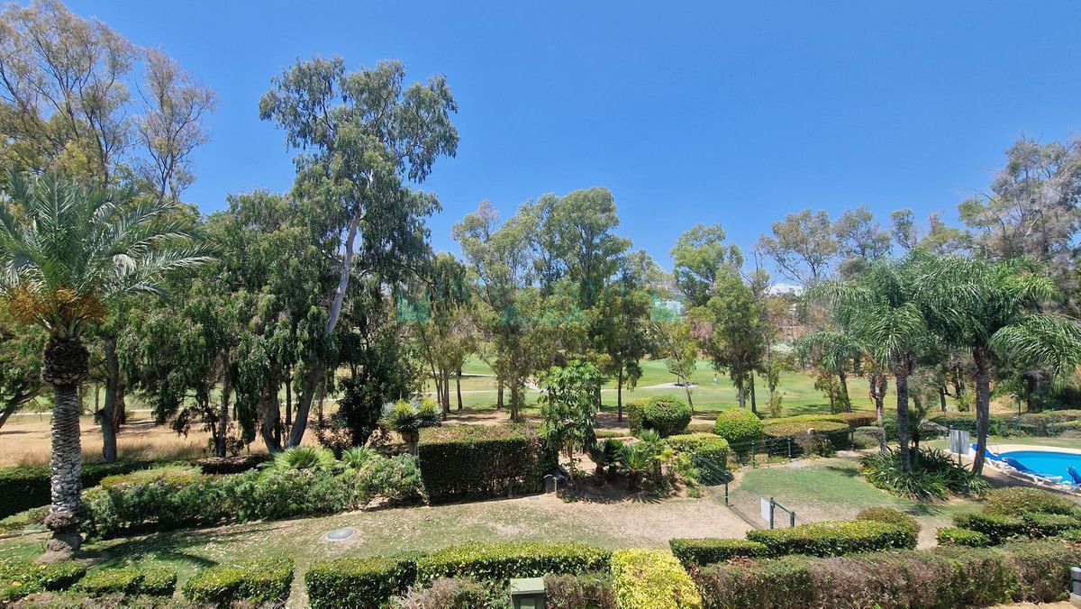 Apartment for rent in Estepona