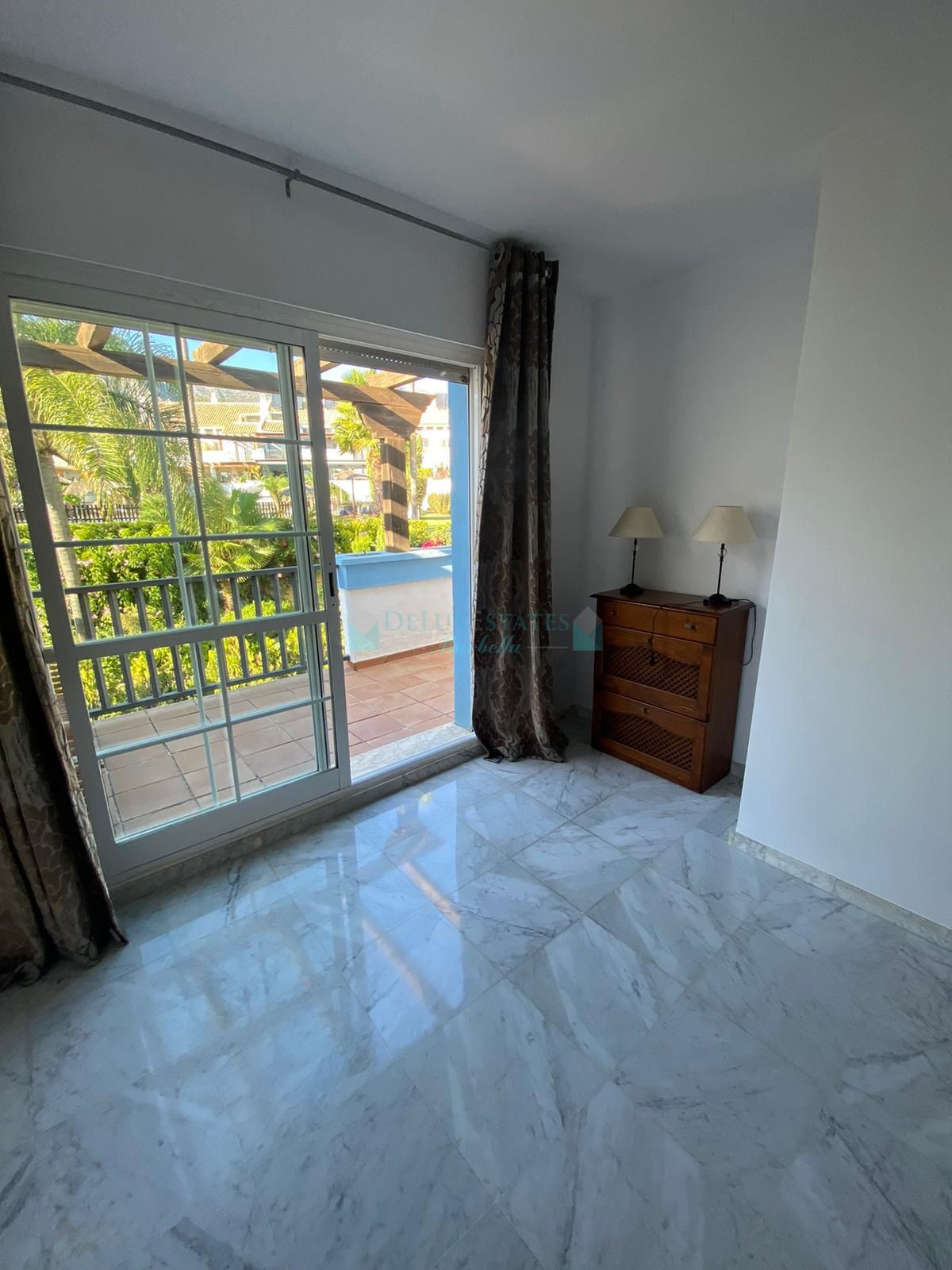 Town House for rent in Marbella