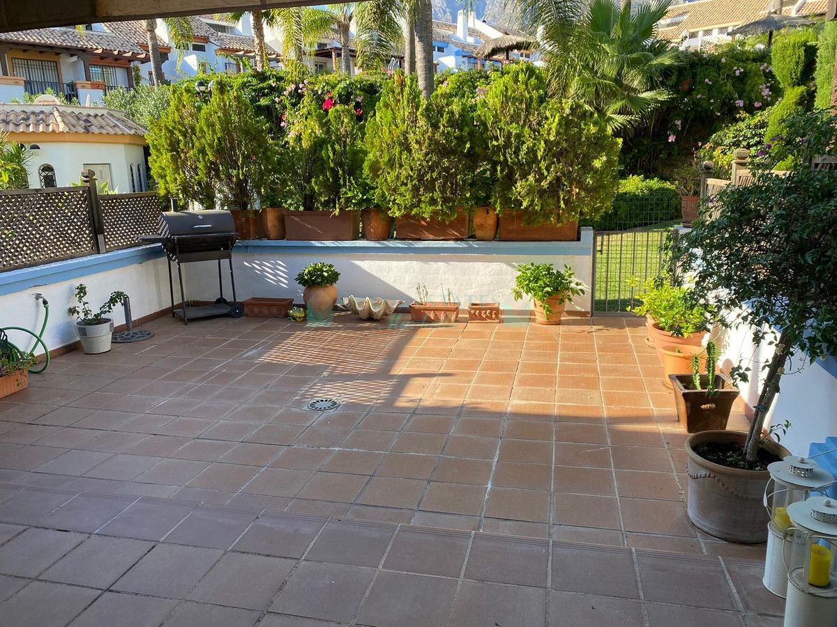 Town House for rent in Marbella