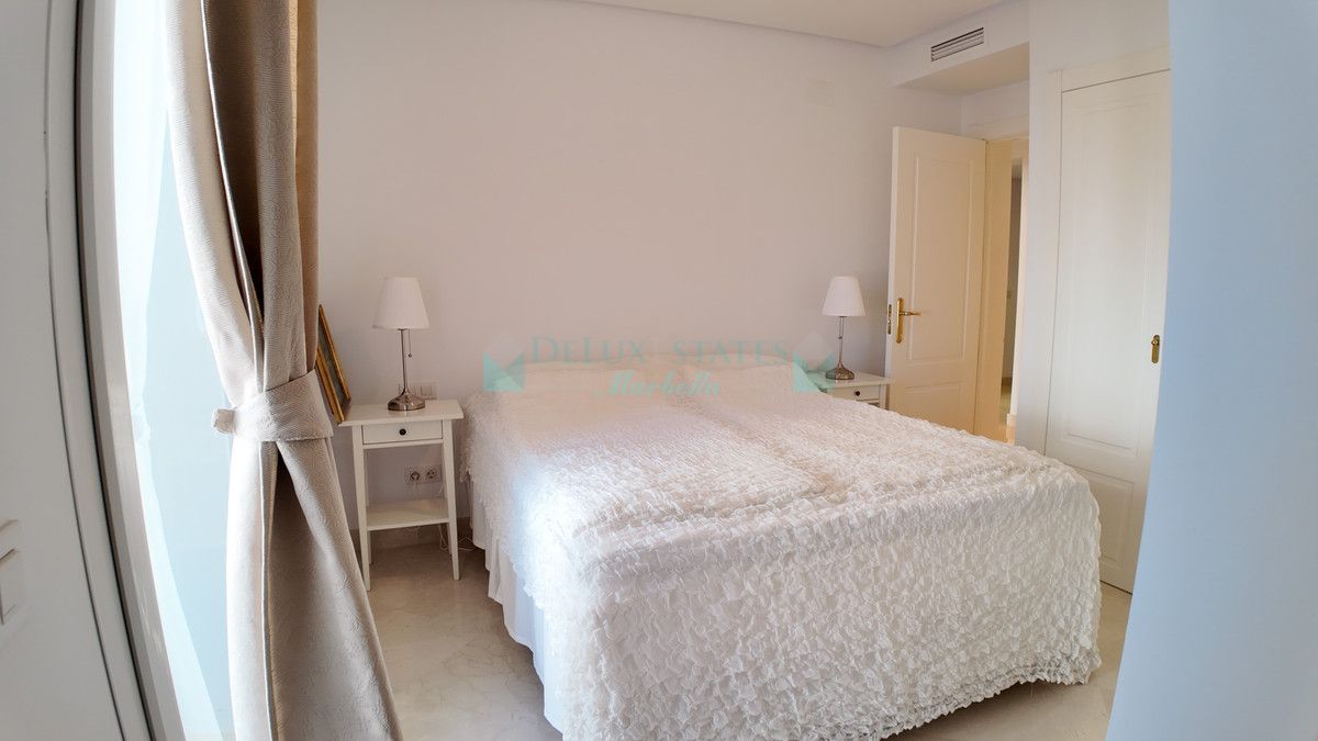 Apartment for sale in Nueva Andalucia