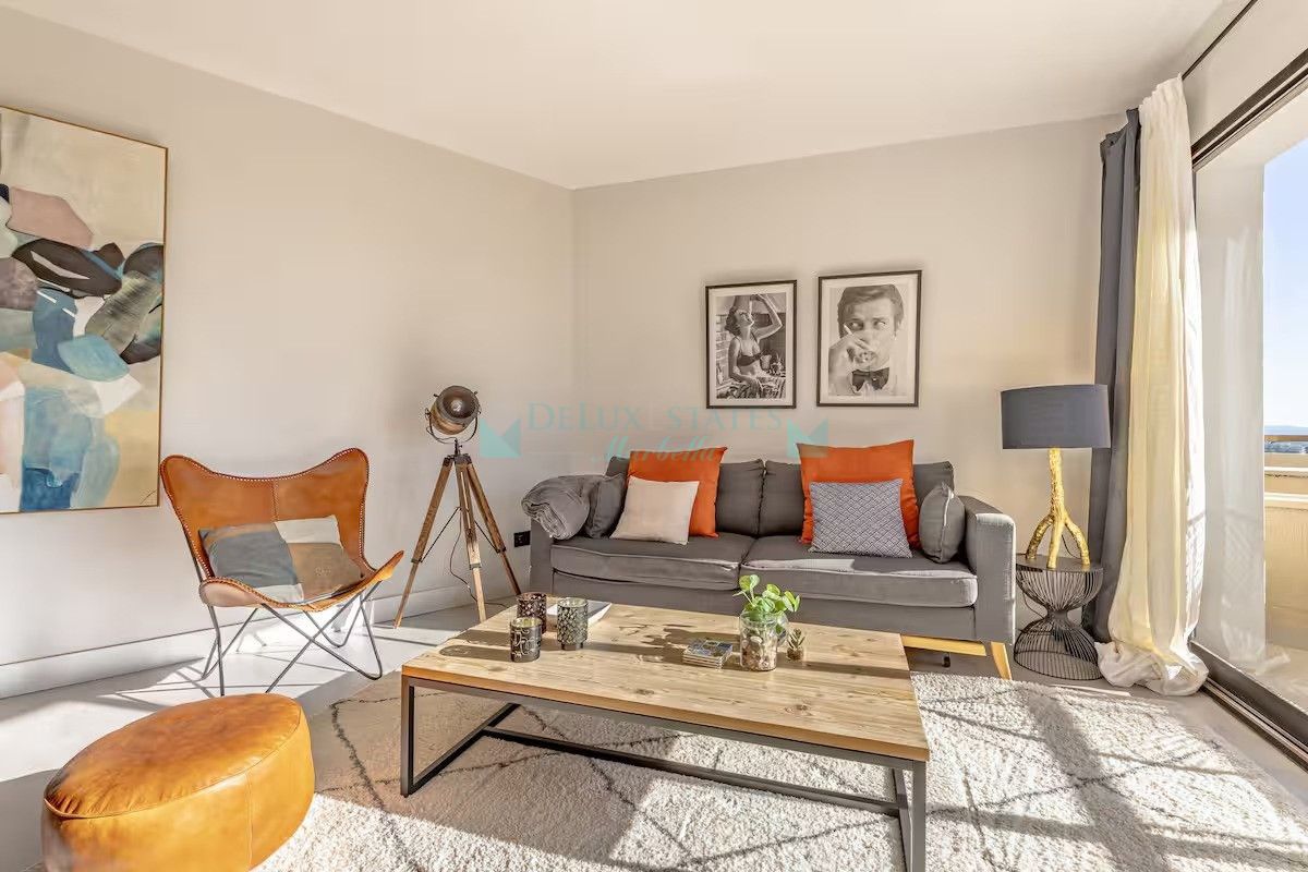 Apartment for sale in Estepona