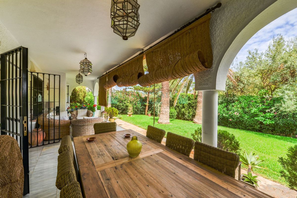 Villa for sale in Marbella