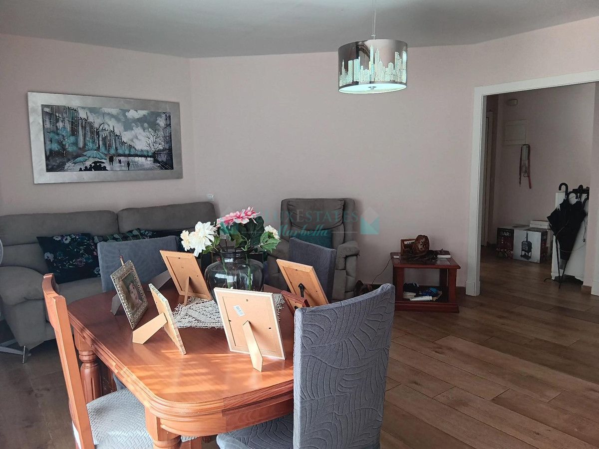 Ground Floor Apartment for sale in Estepona