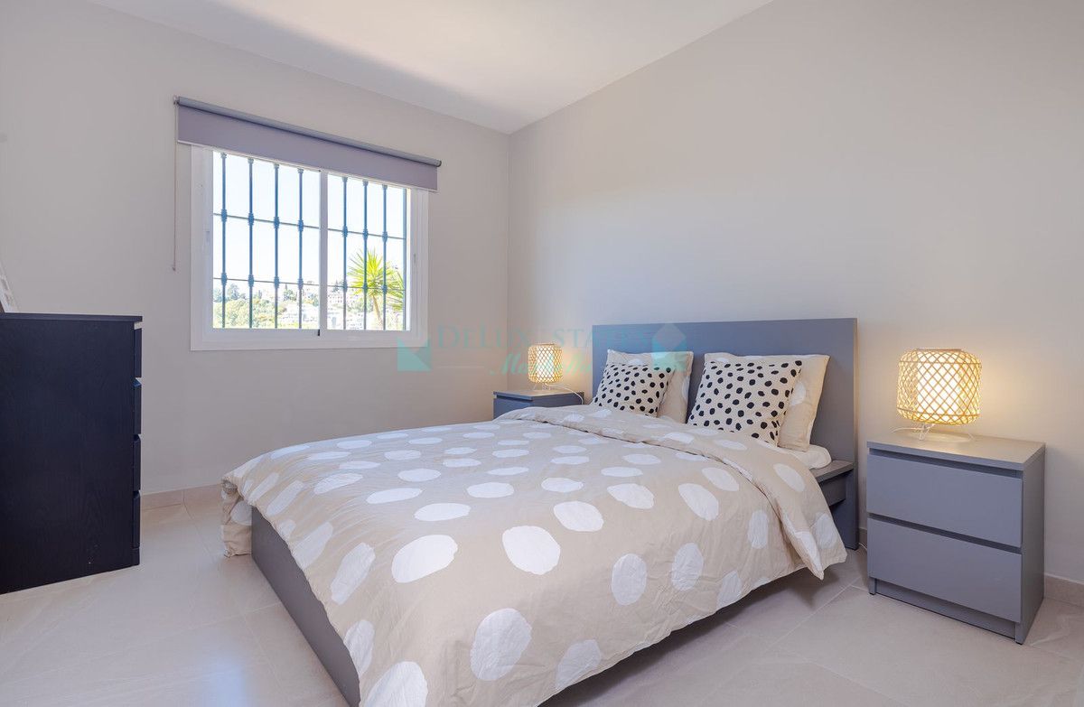 Ground Floor Apartment for sale in La Quinta, Benahavis