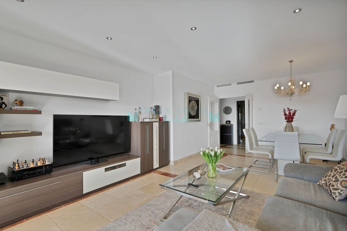 Apartment for sale in Atalaya, Estepona