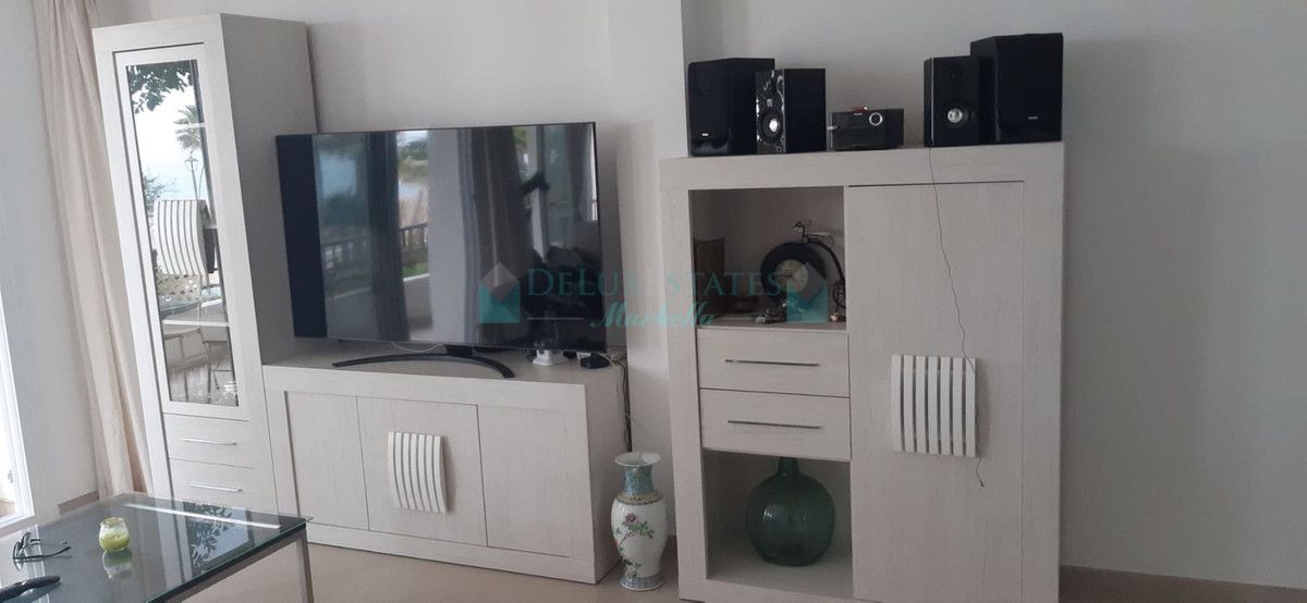 Apartamento en venta en Estepona