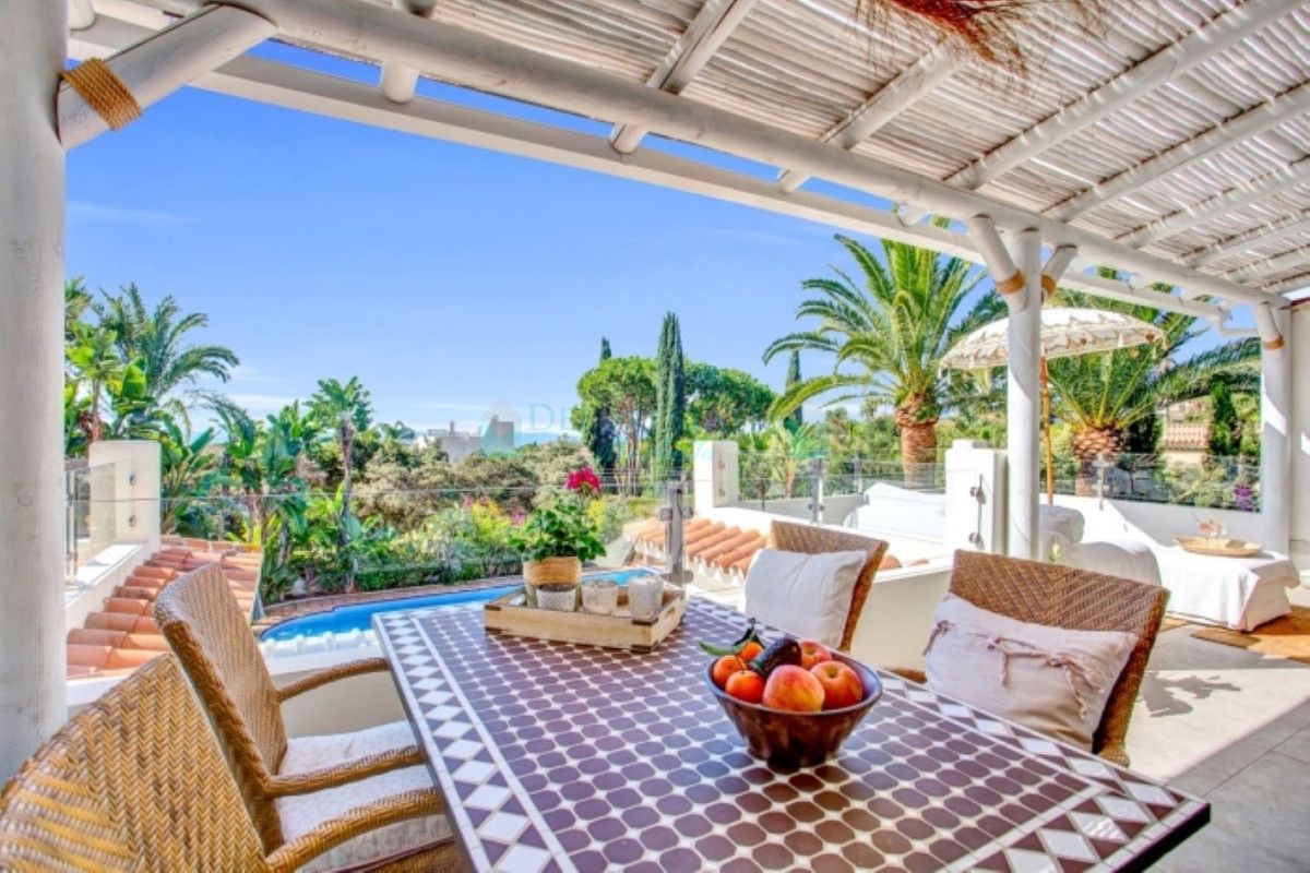 Villa for rent in Marbesa, Marbella East