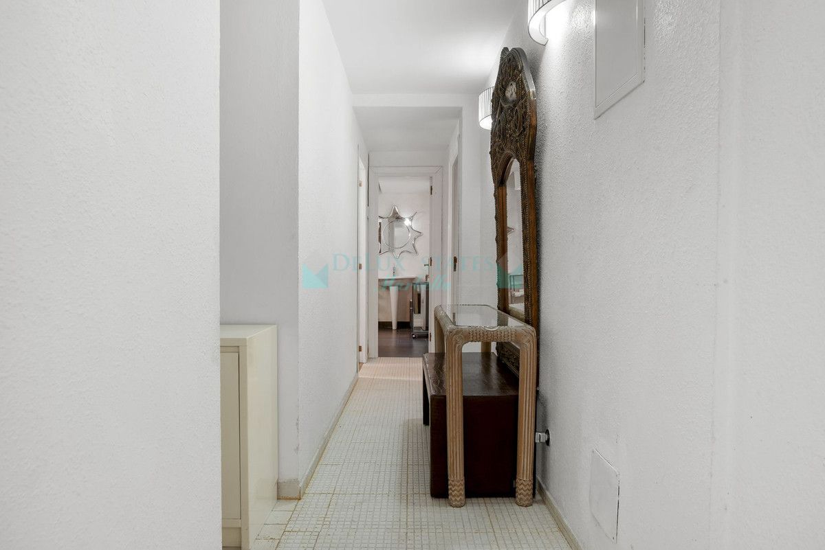 Apartment for sale in Marbella - Puerto Banus