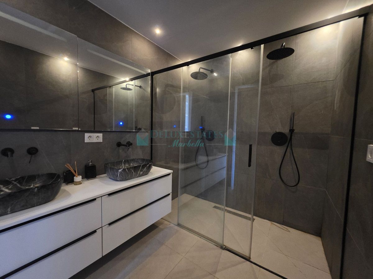 Apartamento en alquiler en Nueva Andalucia