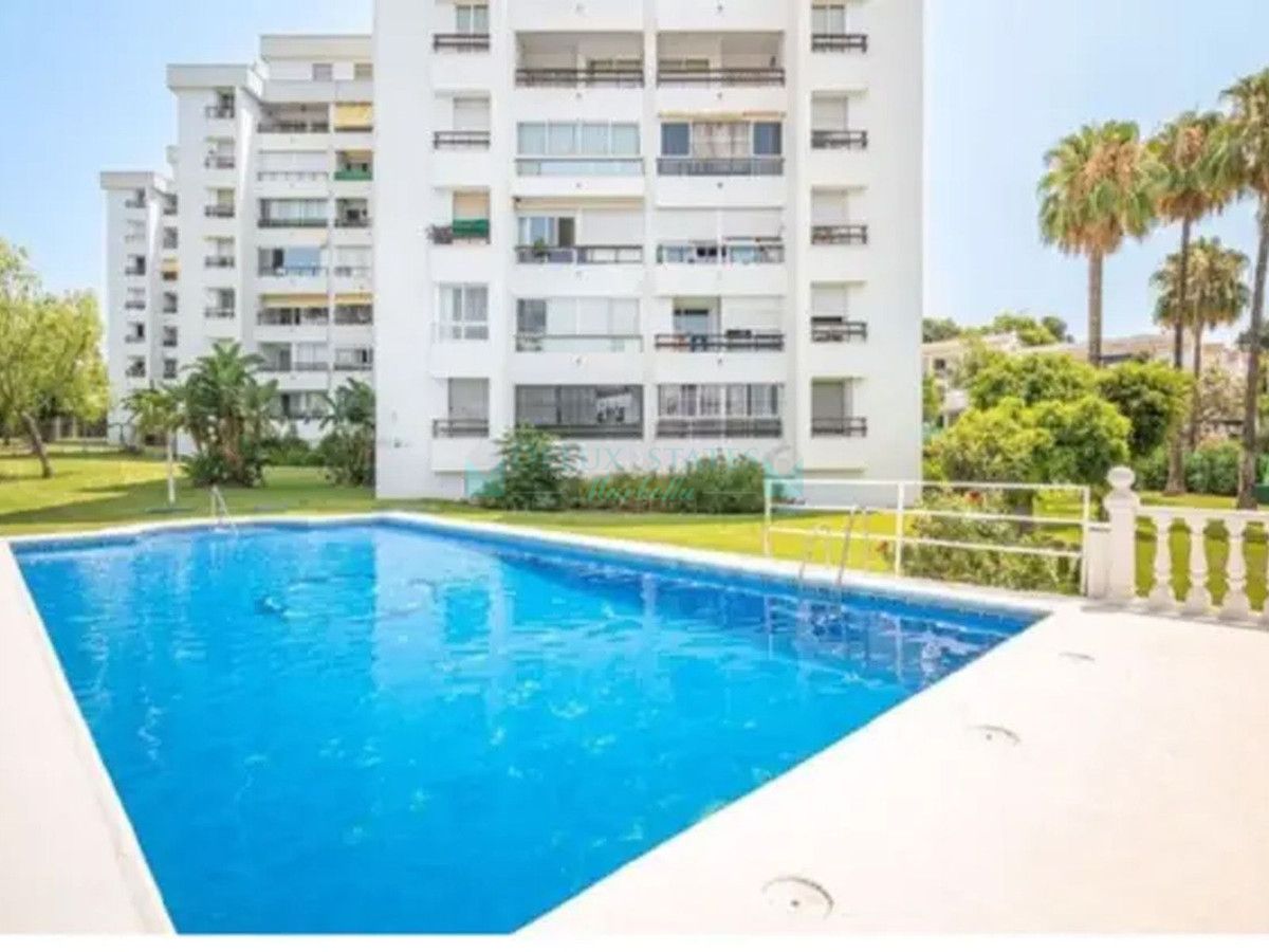 Apartment for sale in Nueva Andalucia