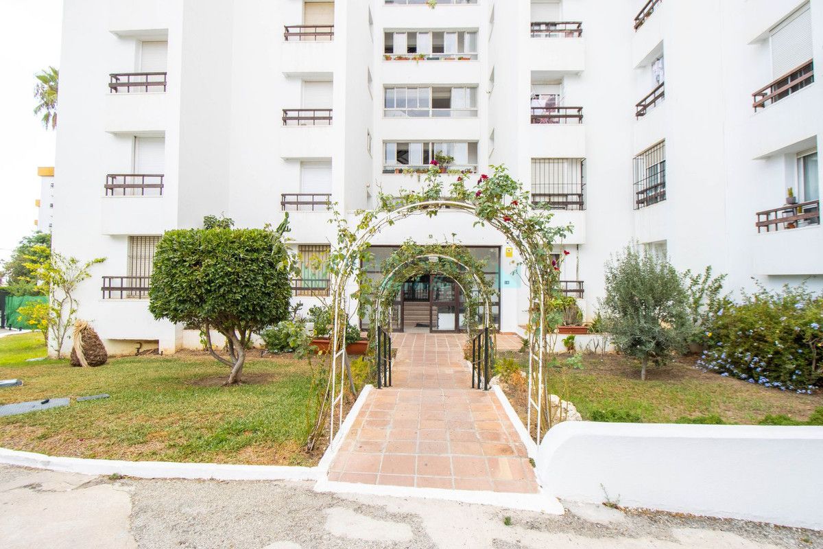 Apartment for sale in Nueva Andalucia