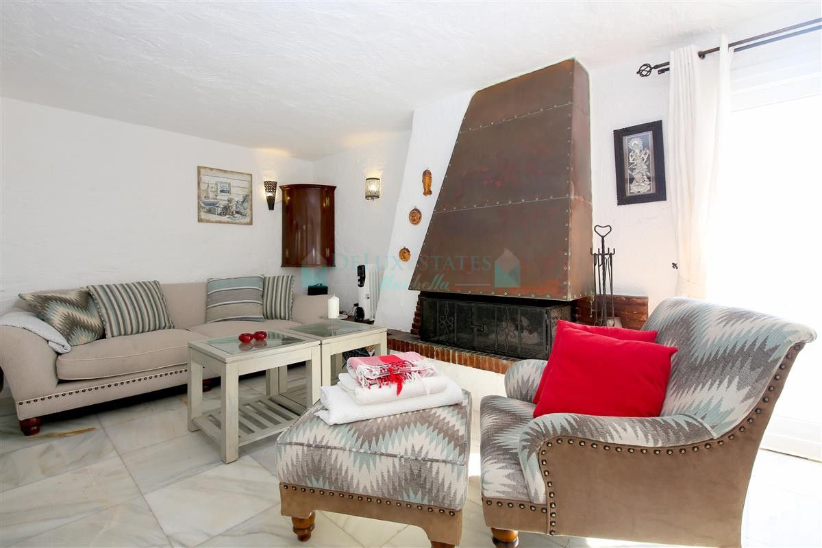 Town House for rent in Estepona