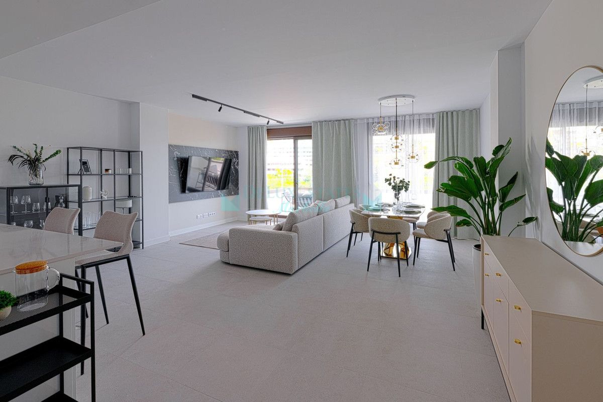 Apartamento en venta en Estepona