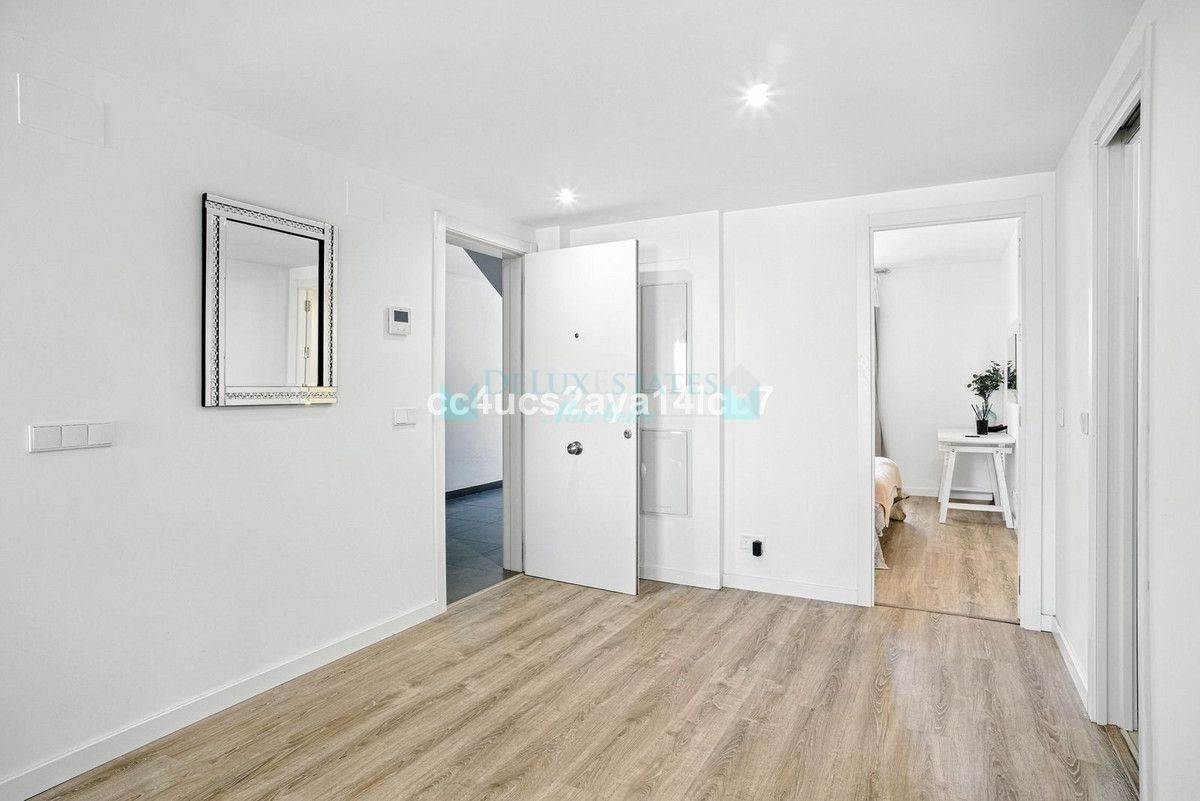 Apartamento Planta Baja en venta en Estepona