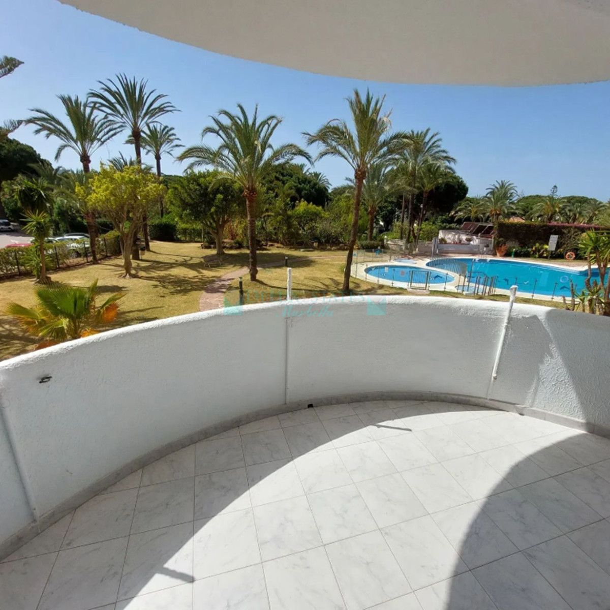 Studio for sale in Marbesa, Marbella East