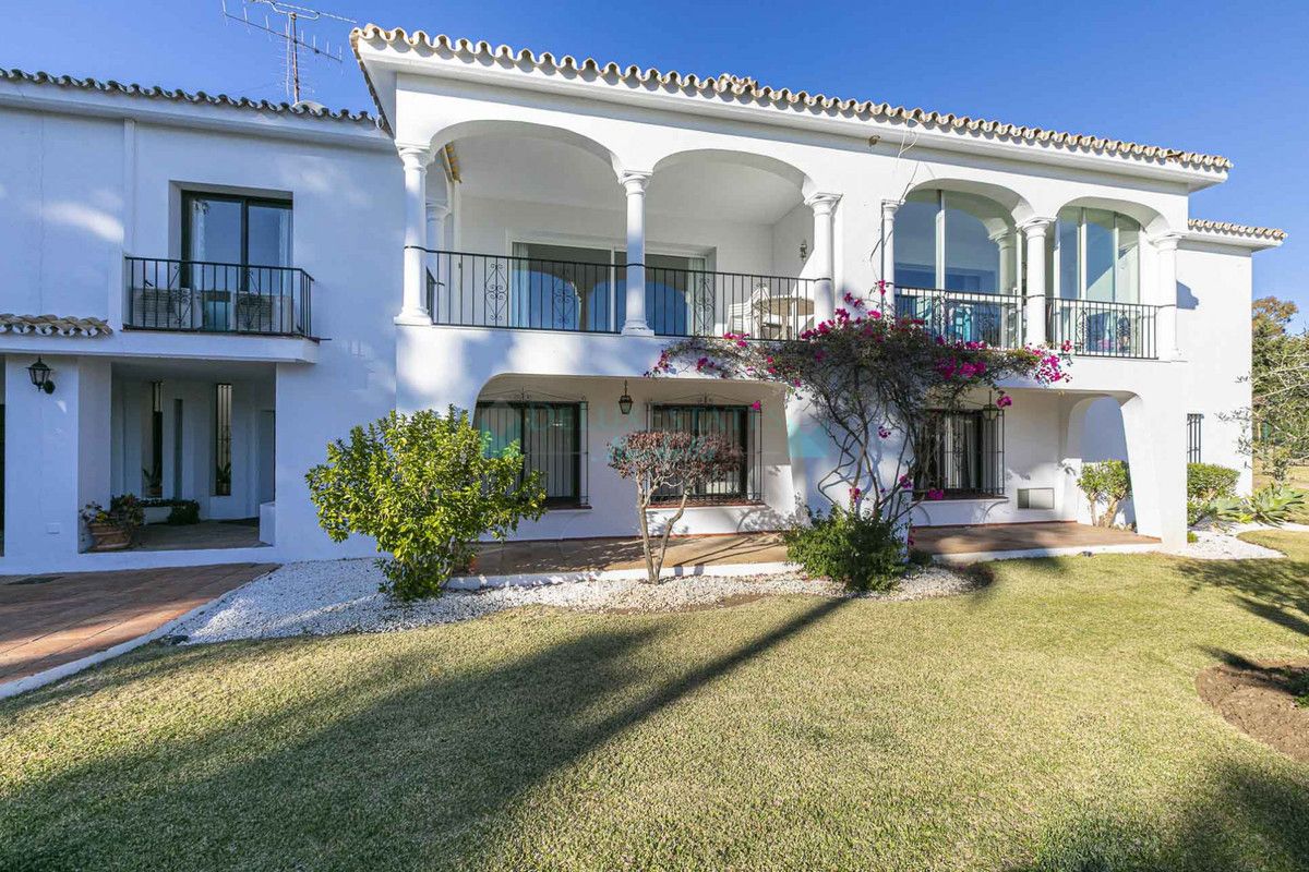 Oficina en venta en El Paraiso, Estepona