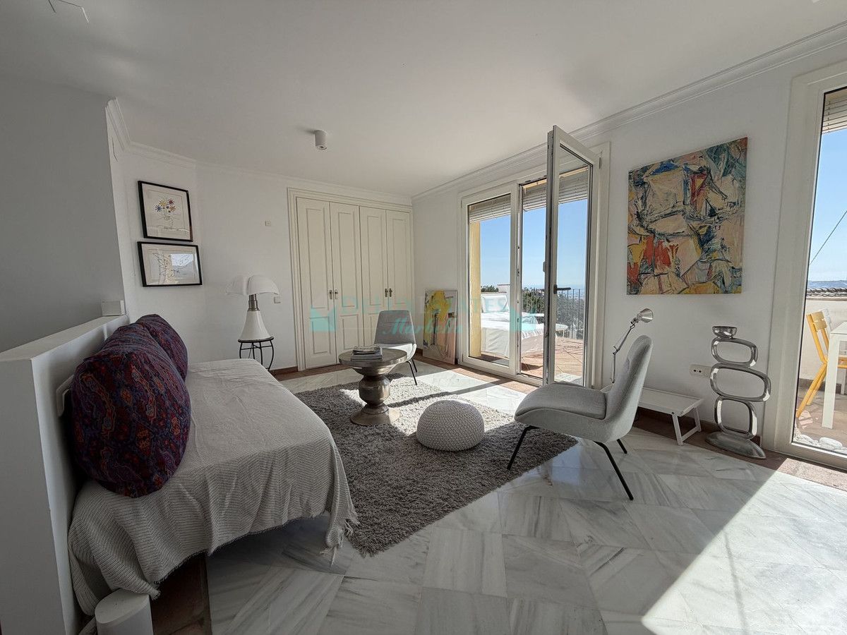 Town House for sale in La Heredia, Benahavis