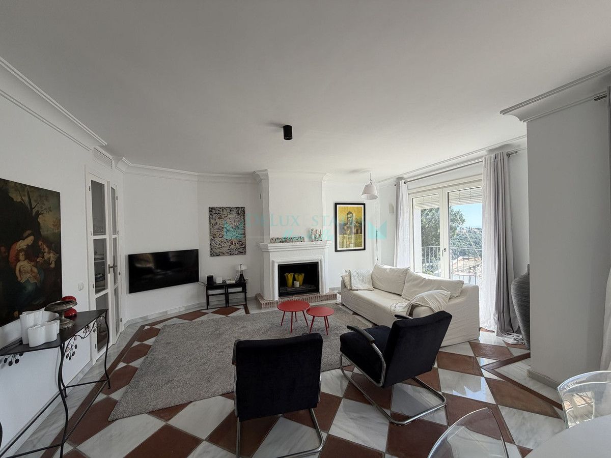 Town House for sale in La Heredia, Benahavis