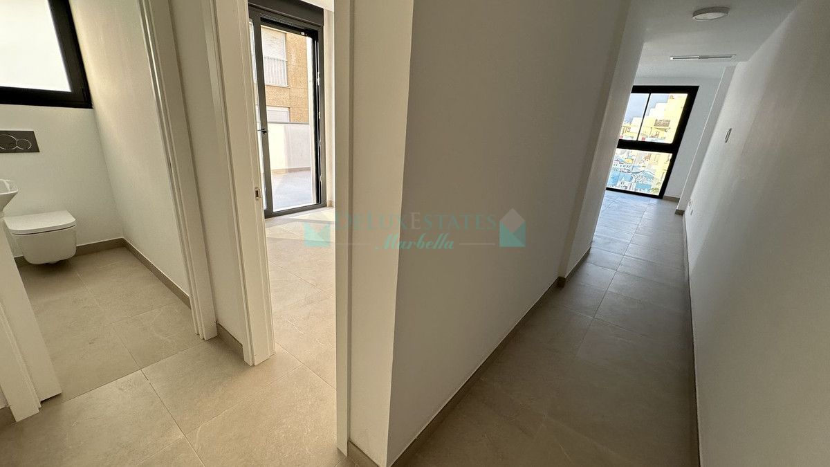 Penthouse for sale in Estepona