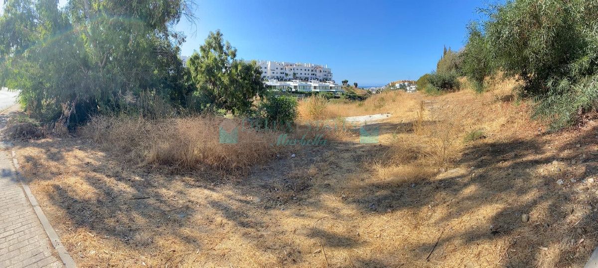 Residential Plot for sale in Estepona