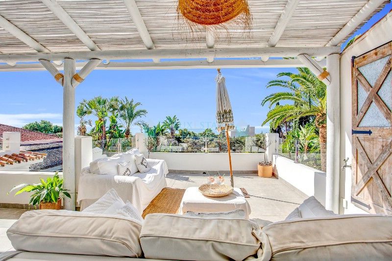 Villa for sale in Marbesa, Marbella East