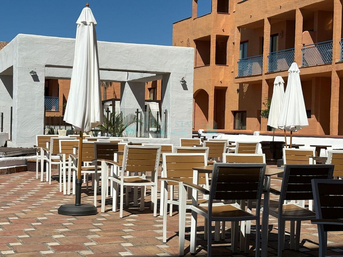 Ground Floor Apartment for sale in Los Flamingos, Benahavis