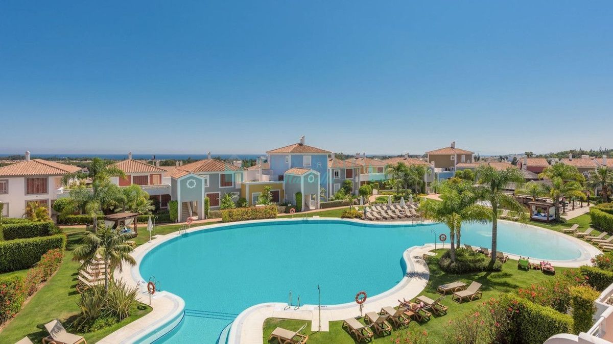 Apartamento Planta Baja en venta en El Paraiso, Estepona