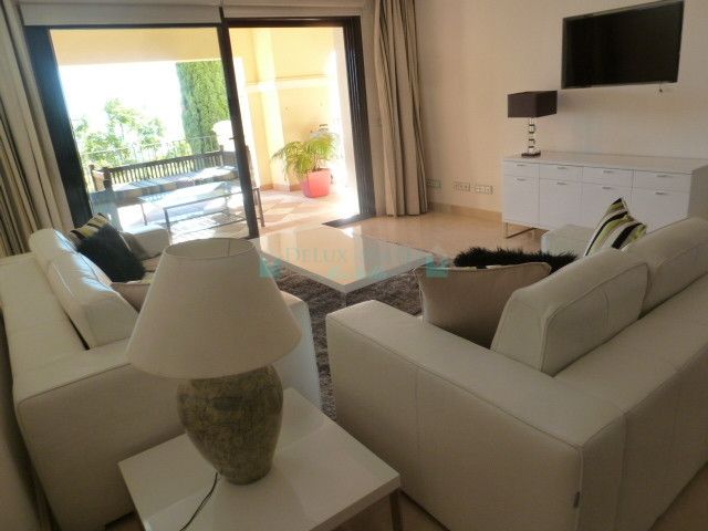 Apartment for rent in La Quinta, Benahavis