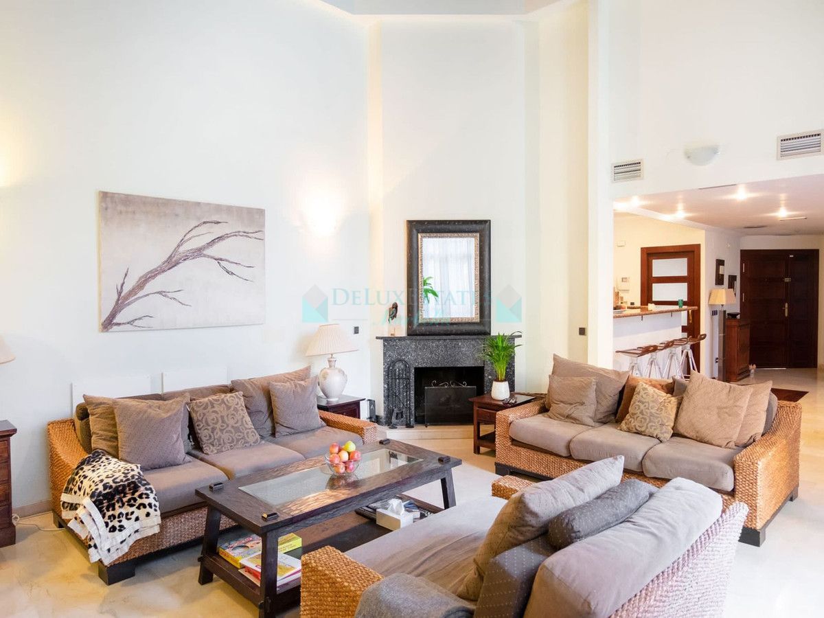 Villa Pareada en alquiler en Marbella - Puerto Banus