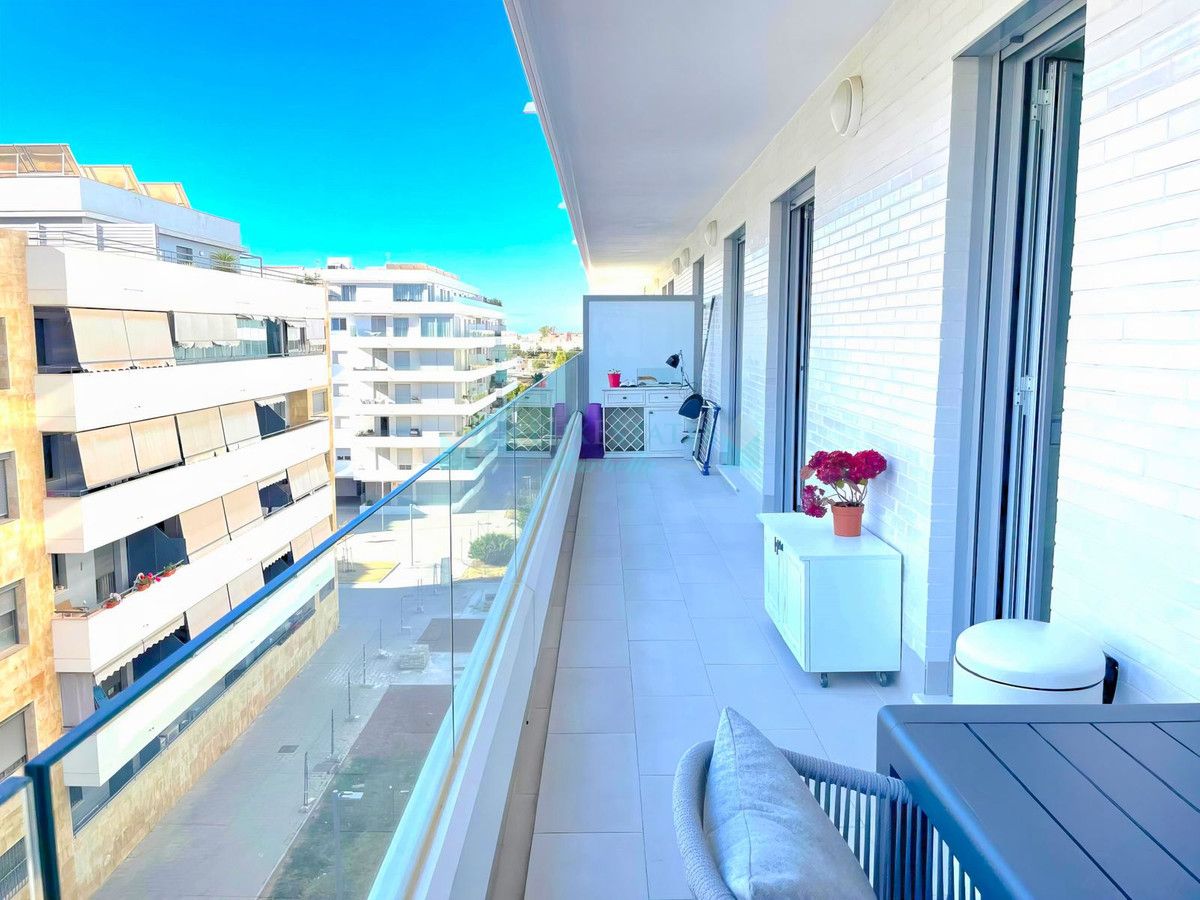 Apartment for sale in Nueva Andalucia