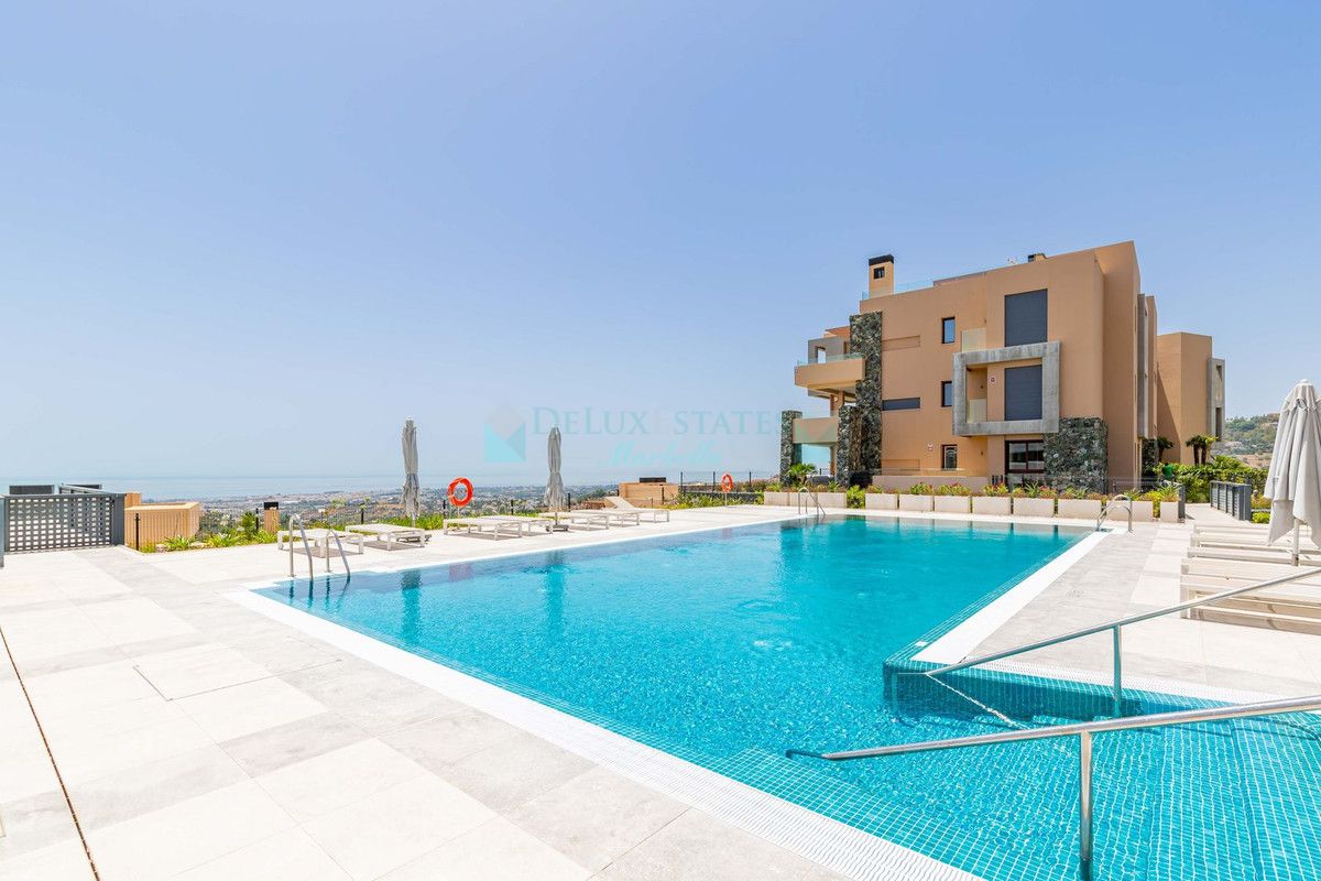 Apartamento en venta en La Quinta, Benahavis