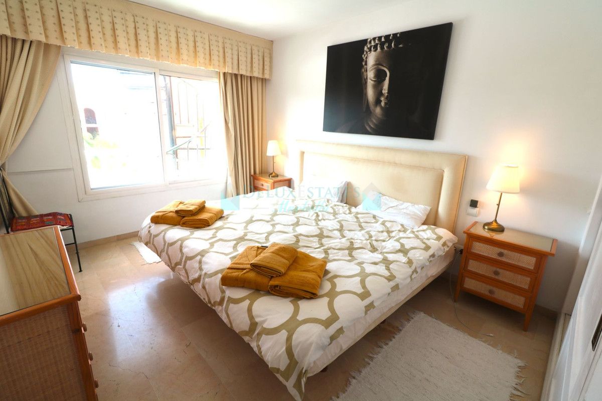 Ático en venta en New Golden Mile, Estepona