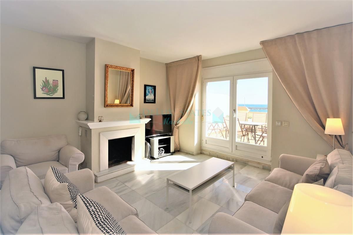 Town House for rent in Estepona